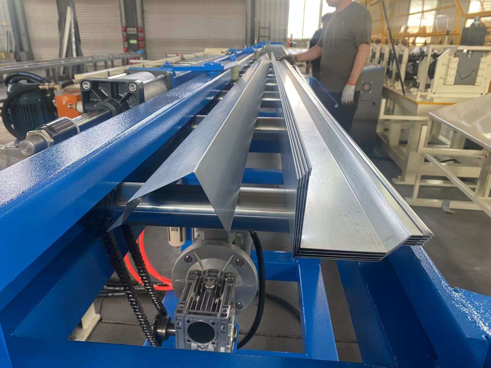 Roof Flashing Roll Forming Equipment for North American Construction Industry