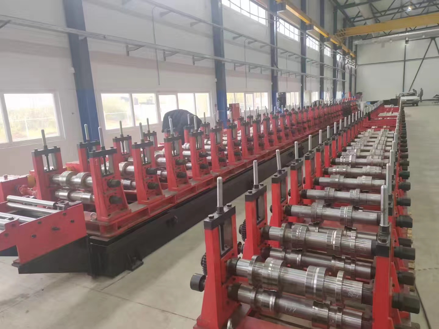High precision scaffolding plank roll forming machine with PLC control system and hydraulic cutting unit