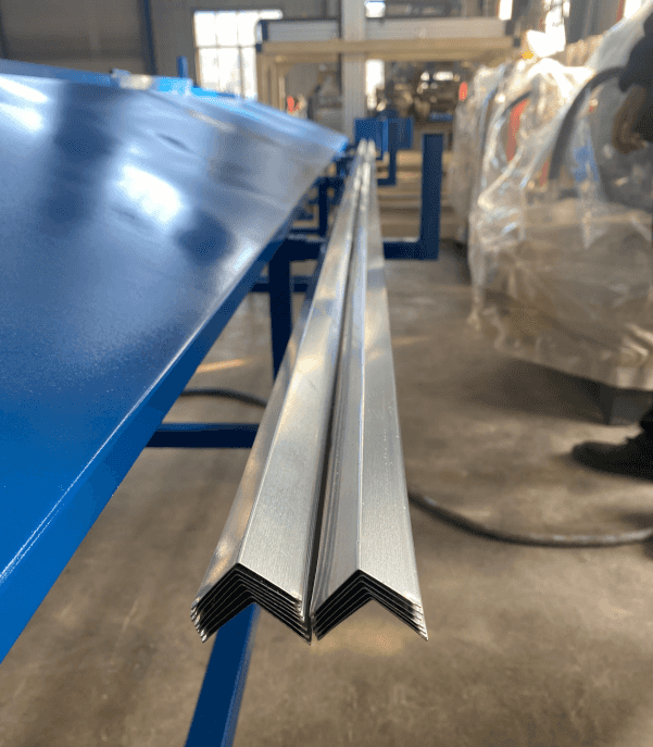 Steel Wall Angle Used in Modern Ceiling Installation