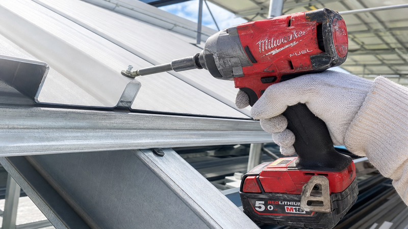 High-Torque Impact Driving & Anchor Fastening on Purlin Frames