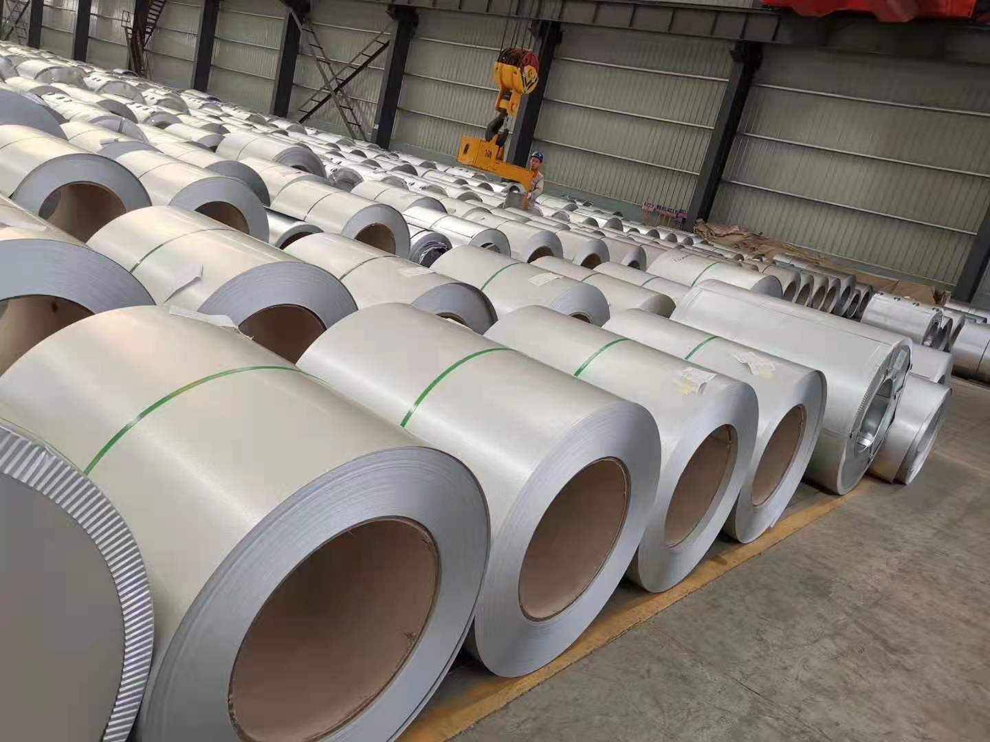 Ppgi White Color Code 9016 Prepainted Galvanized Steel Coil 0.4mm Ppgl in Steel Coils Color Coated Steel PPGI China Factory