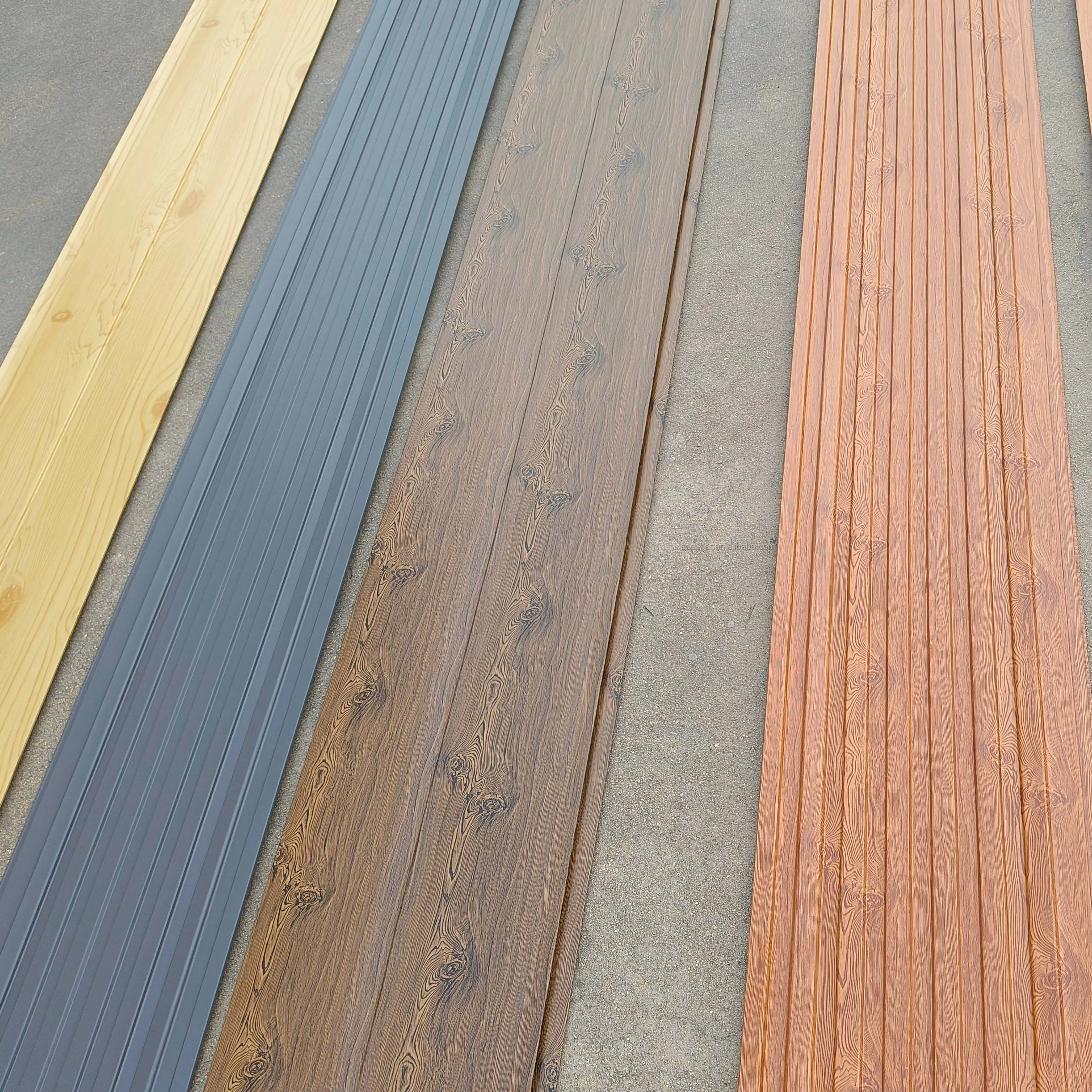 Metal Siding Panels Exterior Wall Decoration Polyurethane Pu Panel Components Roofing Sandwich Panels for Mobile Toilet 16mm+Metal Carving Board