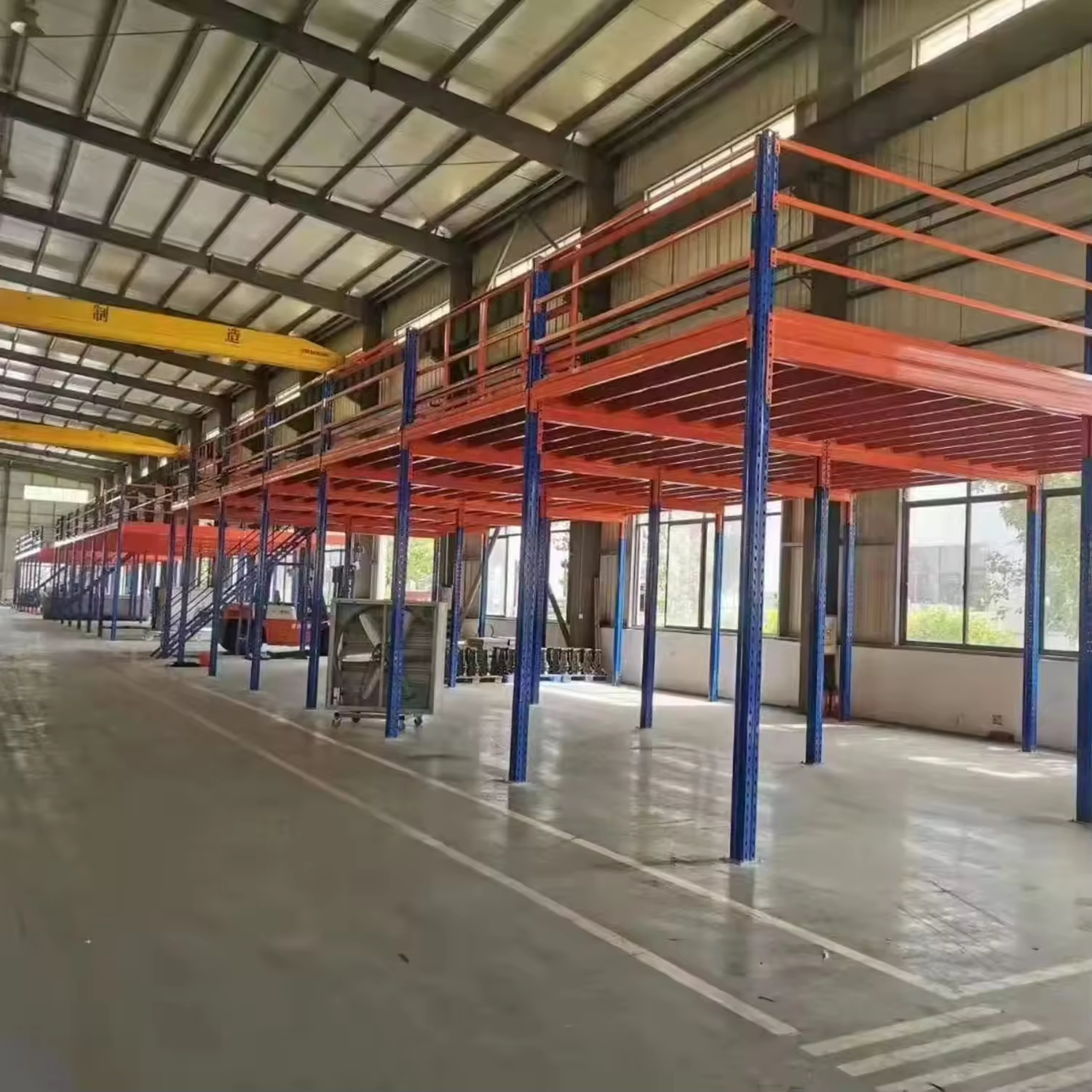 Factory Price Designed Multi-level Storage Warehouse Mezzanine Floor Industrial Warehouse Storage