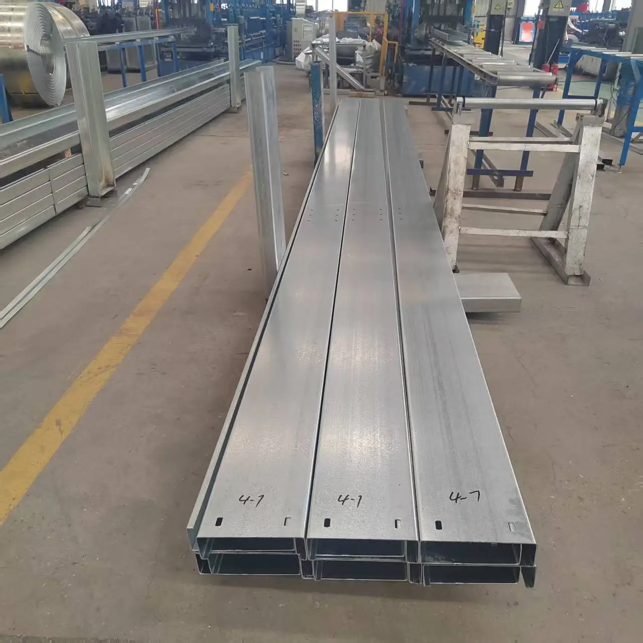 High Quality Customized Q235B/Q355B C Shape Steel Channels 1.5mm-4.0mm Good Price