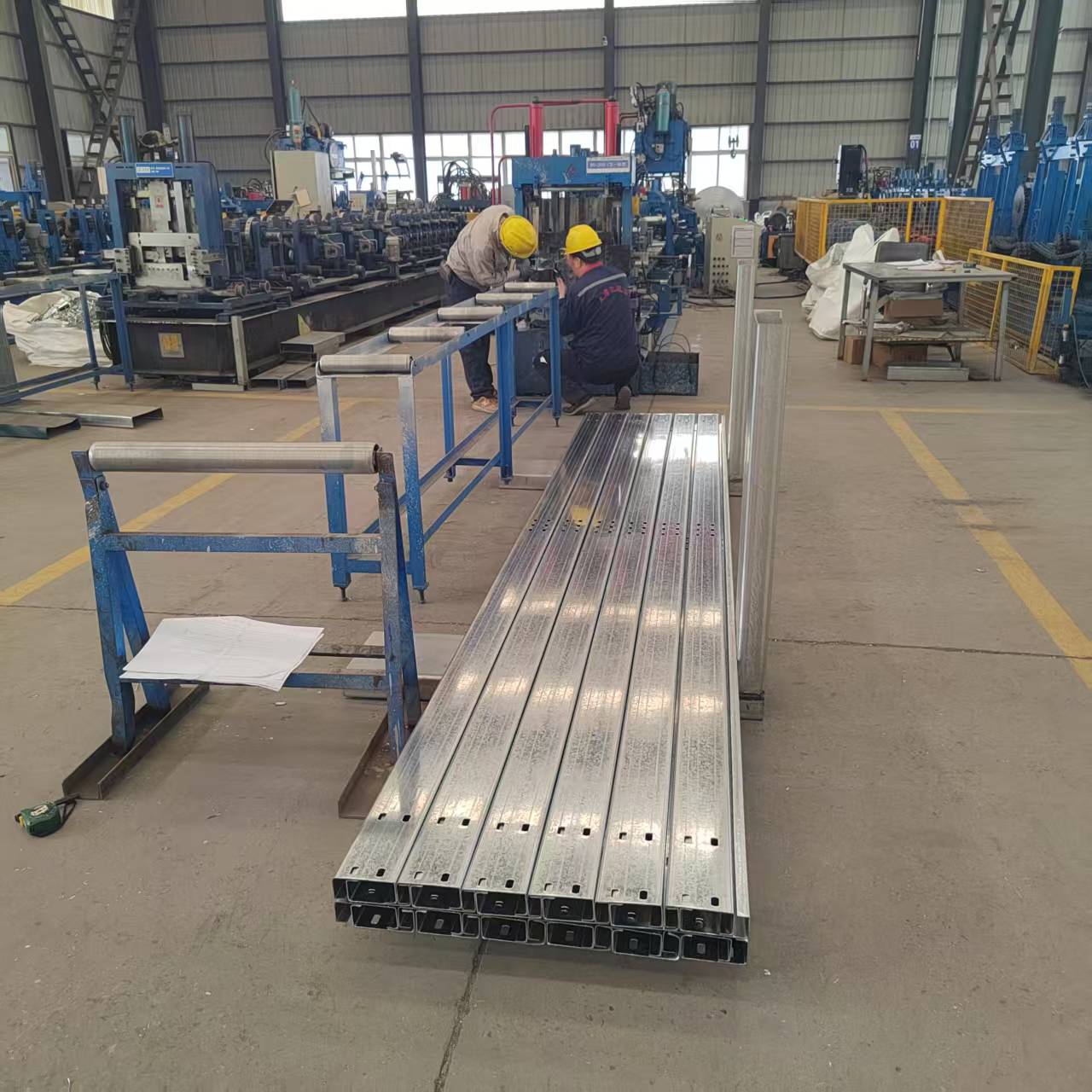 High Quality Customized Q235B/Q355B C Shape Steel Channels 1.5mm-4.0mm Good Price