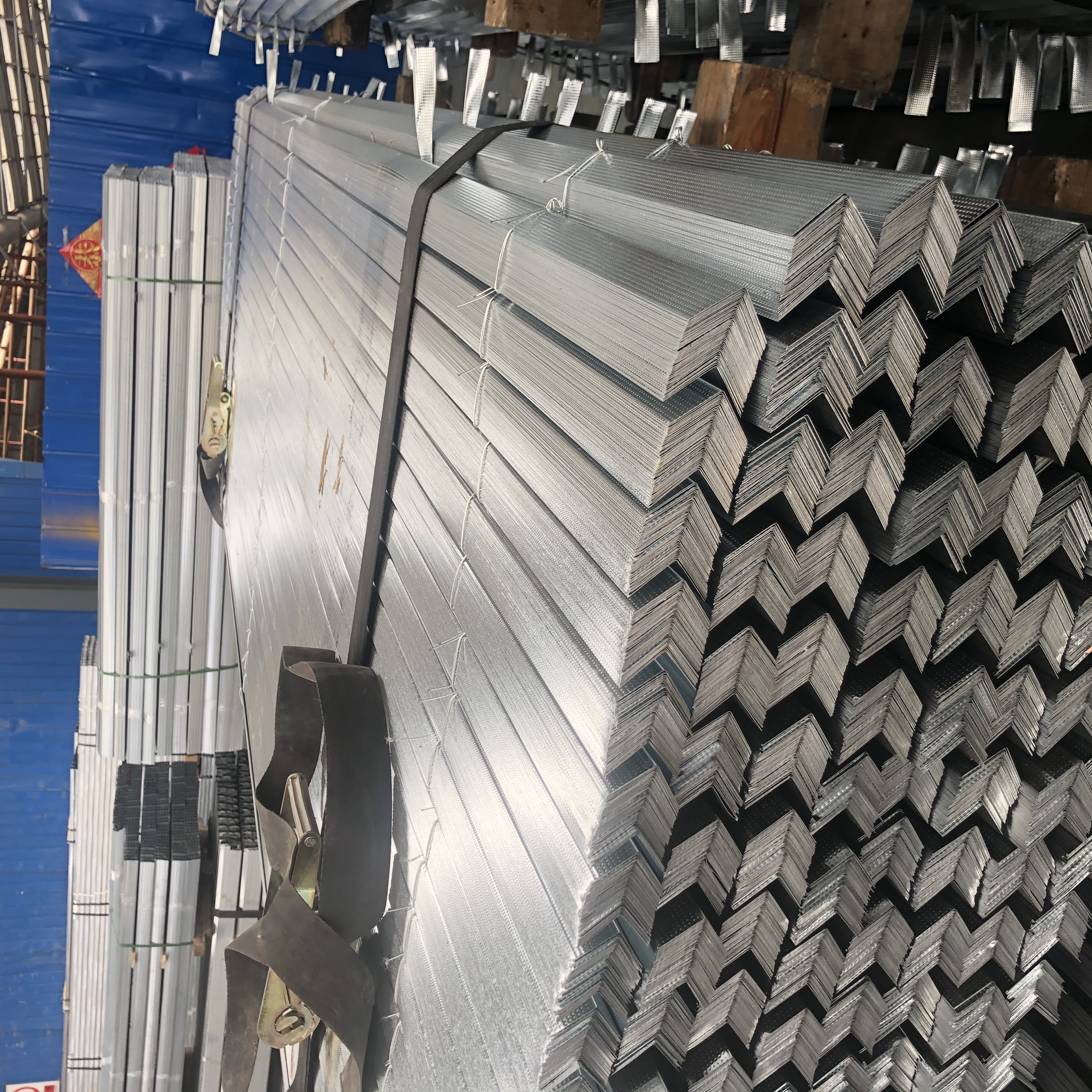 Modern Steel Wall Angle-High Strength Corrosion Resistant