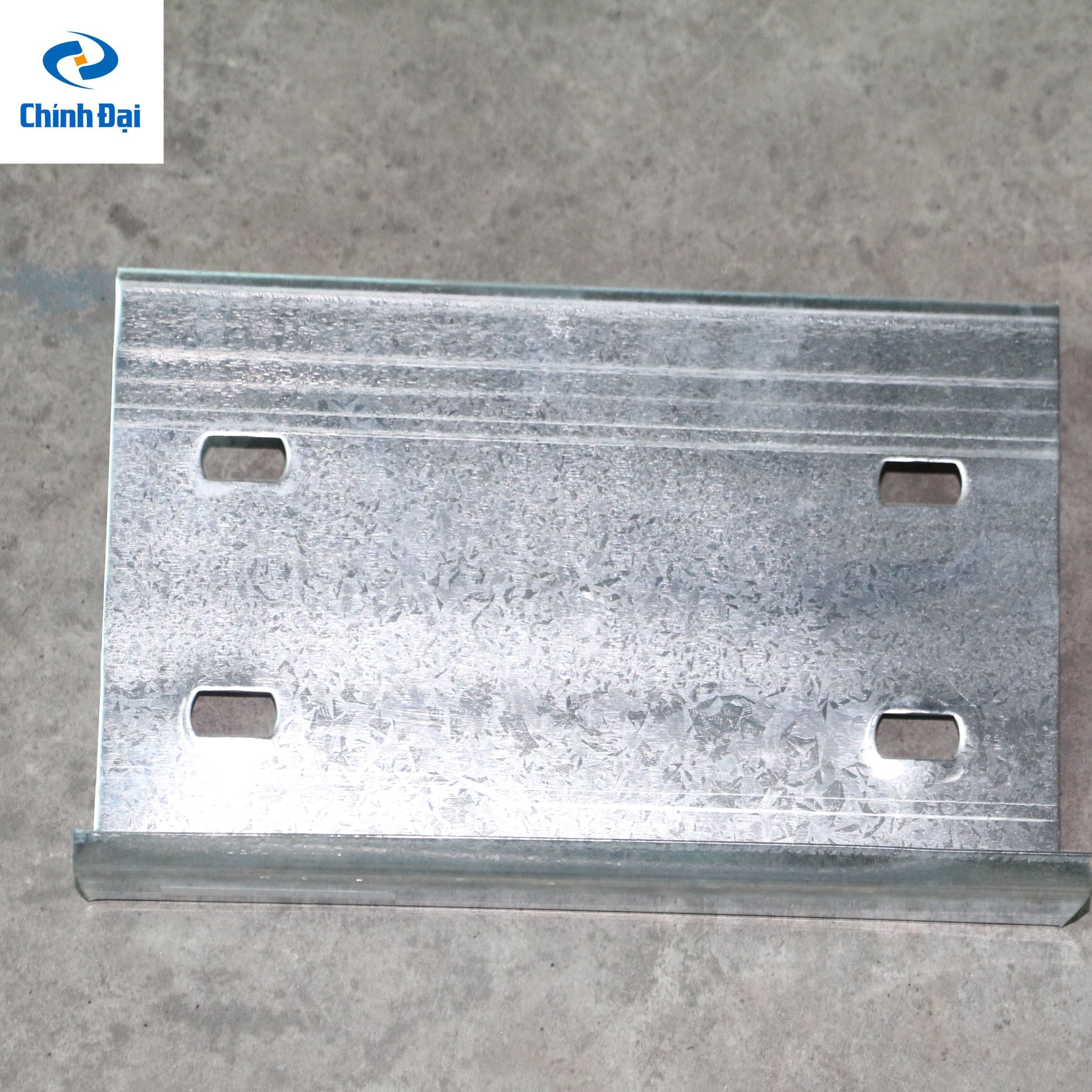 High Quality C/Z Purlin Steel Galvanized ASTM Standard with Welding Service Vietnamese Manufacturer for Building Construction
