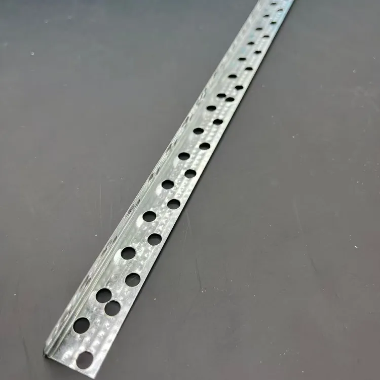 Plastering Sheet Corner Bead Angle 30X30 MM, Thickness 0,4 MM, Length 3 Meters