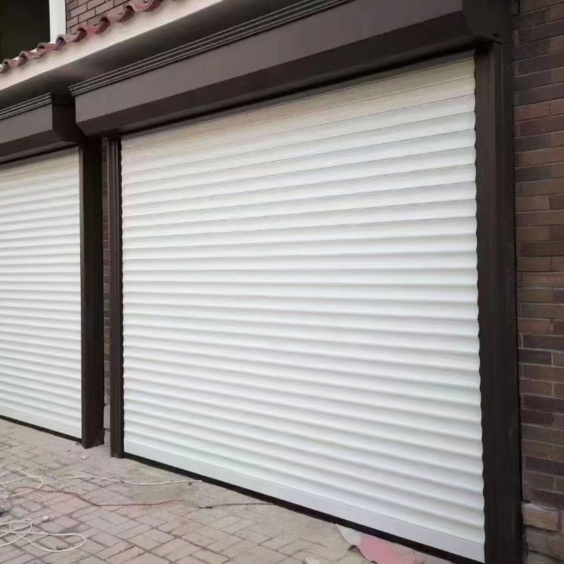 Hot Selling Automatic Roller Shutter Door Aluminum Alloy Rolling up for Warehouses and Farmhouses Insulated Windows and Doors
