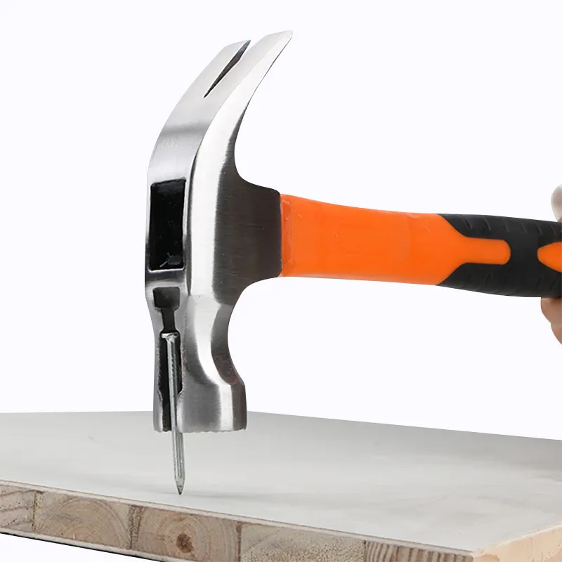 Multi Purpose 16oz Claw Hammer with Nail Puller Function and Non Slip Handle for Indoor and Outdoor Use Claw Hammers+PVC+8 oz(226.80g)