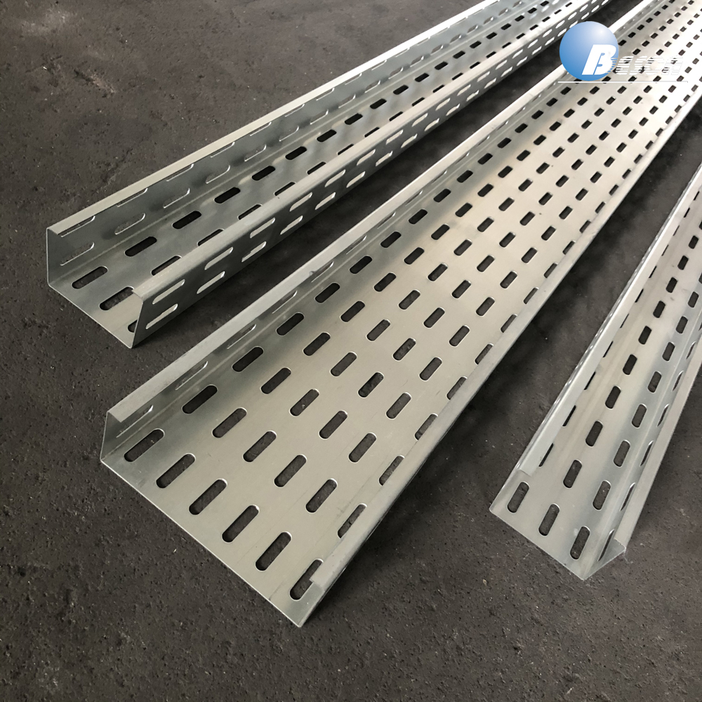 Cable Tray Light Version Ventilated with Intergrated Molded Universal Splice Plate for Straight and Angled Joints