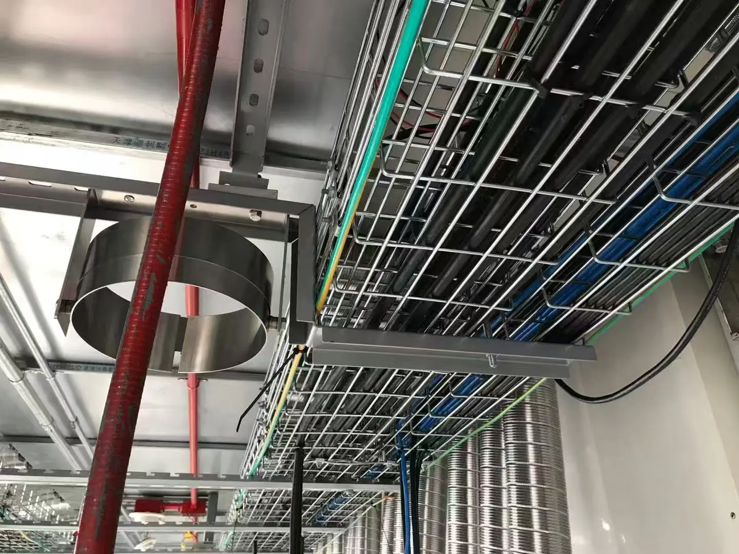 Prefabricated Modular Mesh Basket Cable Tray System for Rapid Data Center Deployment 3 m+50-1000 mm