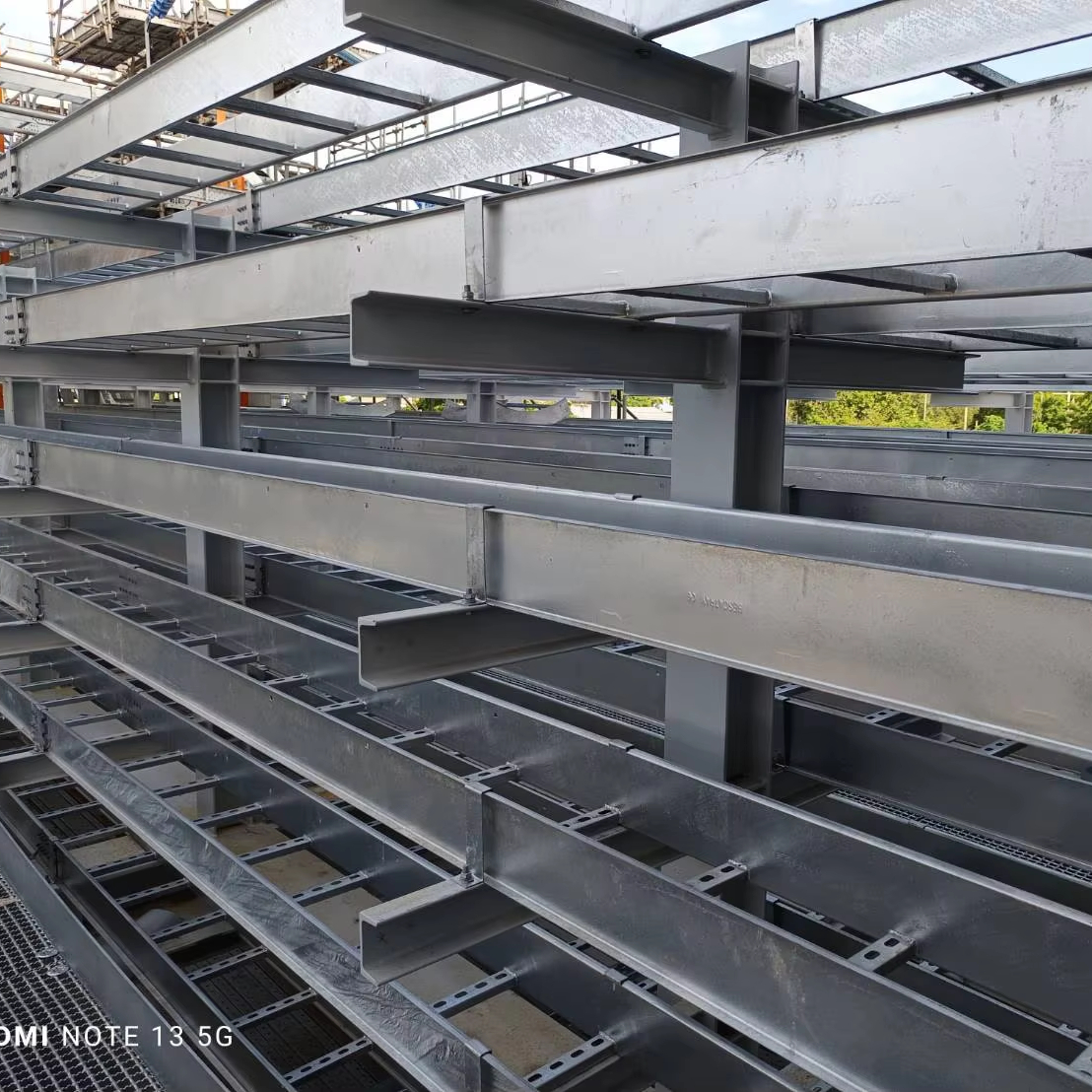 Telescopic Stainless Steel Cable Support Ladder Size 200x100mm Wall Galvanized Lifting Iron Ladder