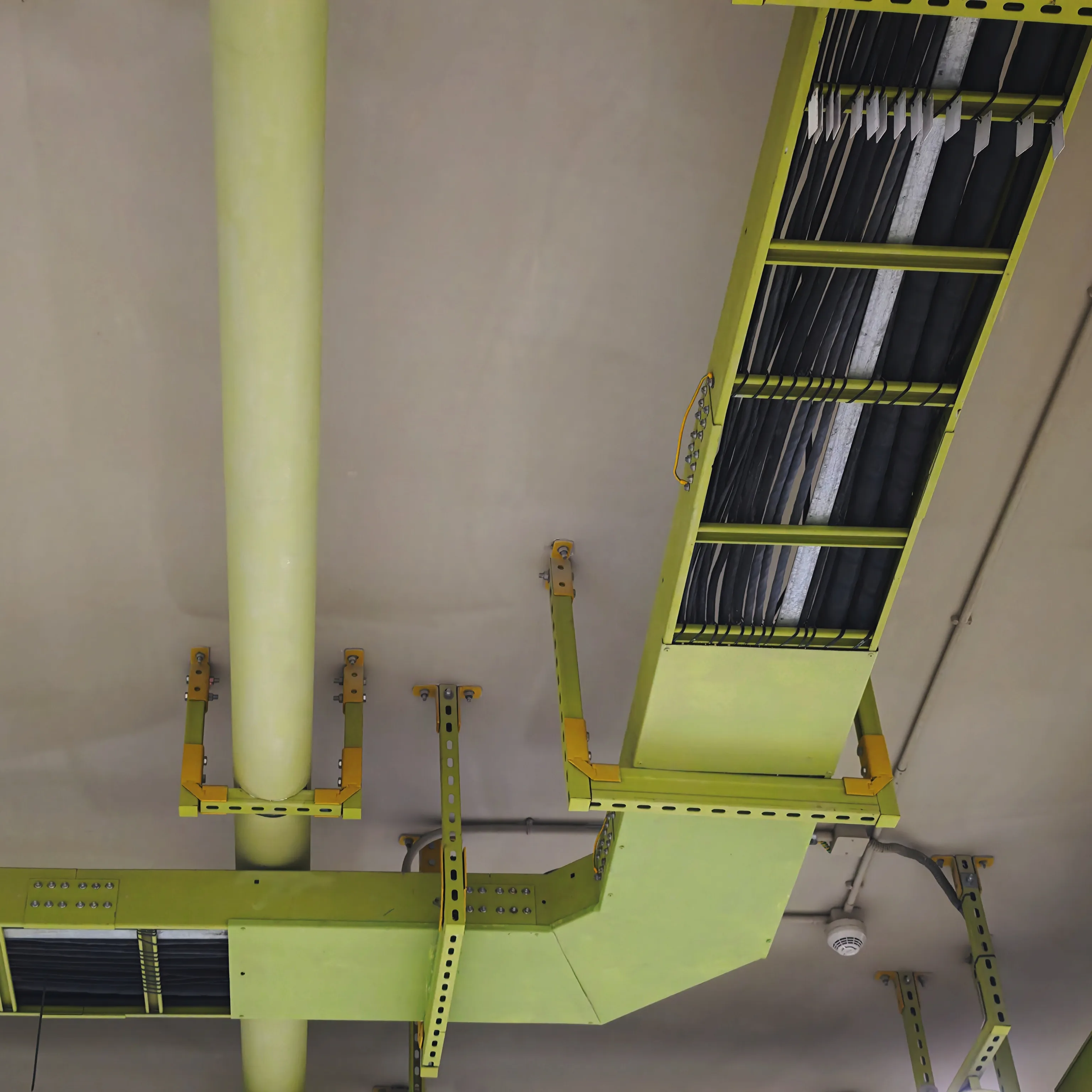 Powder Coated Cable Tray Cable Ladder RAL Color Options for Aesthetic Architectural and Industrial Cable Management Jiangsu, China+BL+BESCA+Hot-Dip Galvanized, Pre-Galvanized, Coated With Anti-Corrosion Paint+HDG,pre-galvanized,powder coated,SS304,SS316,Aluminum