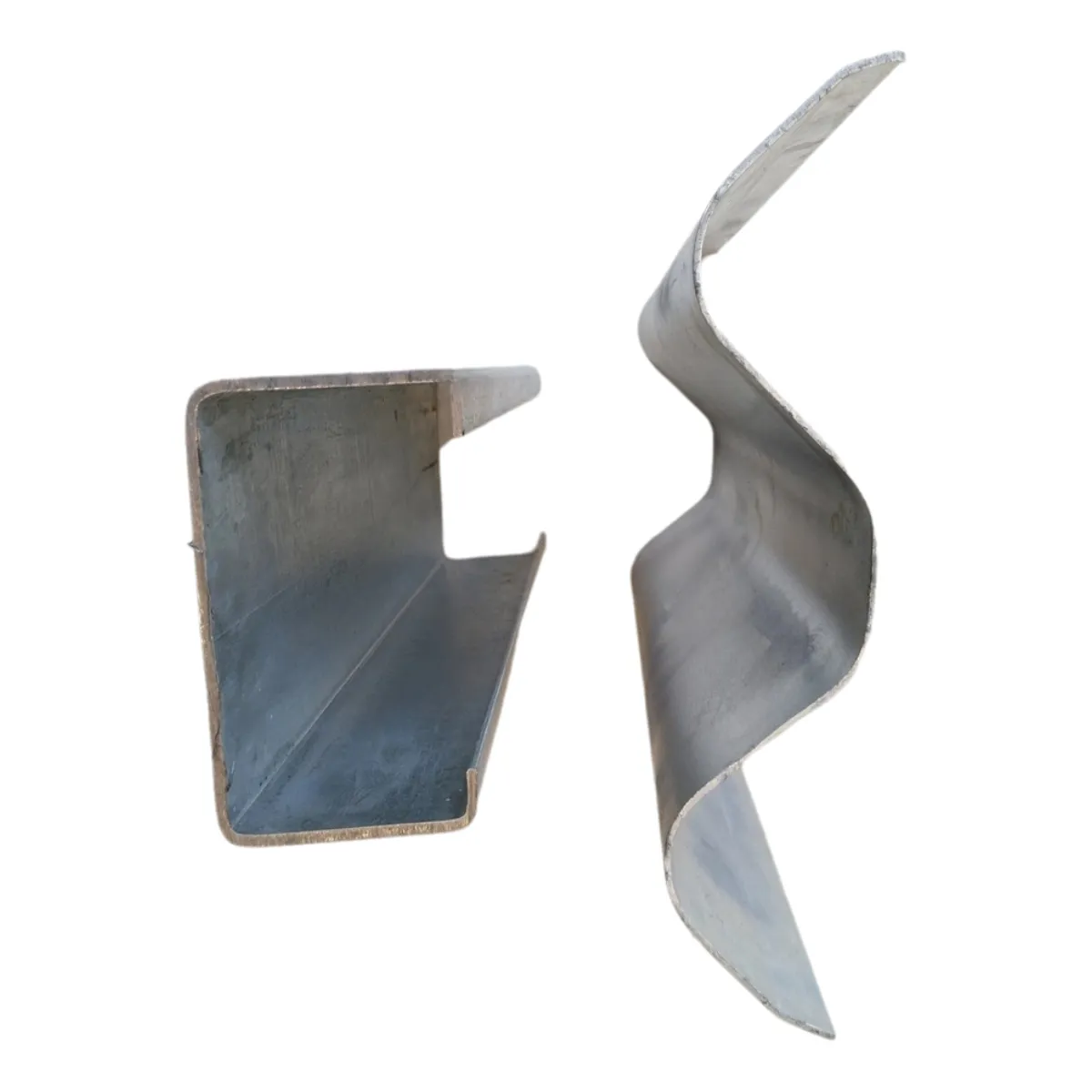 AASHTO M180 Highway Safety Backup Plate Strong Guardrail Strength Metal Plate Hot Dipped Galvanized Surface W Wave Type 10-Year Silver