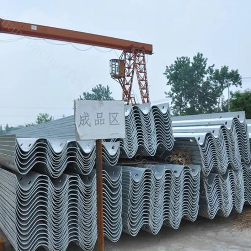 Hot-Dip Galvanized Steel Highway Guardrail Thrie Beam for Road Safety Crash Barrier 4318*502*87*2.5mm