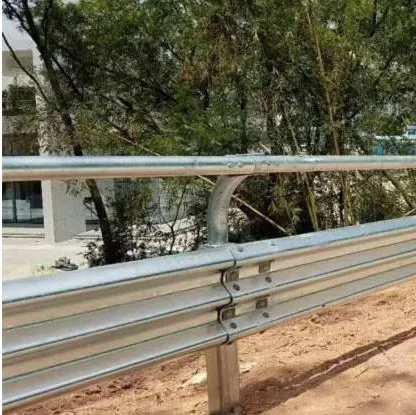 Aashto M180 W Beam Highway Guardrail Cost-Effective Hot Dip Galvanized Traffic Barriers for Parking Areas Silver